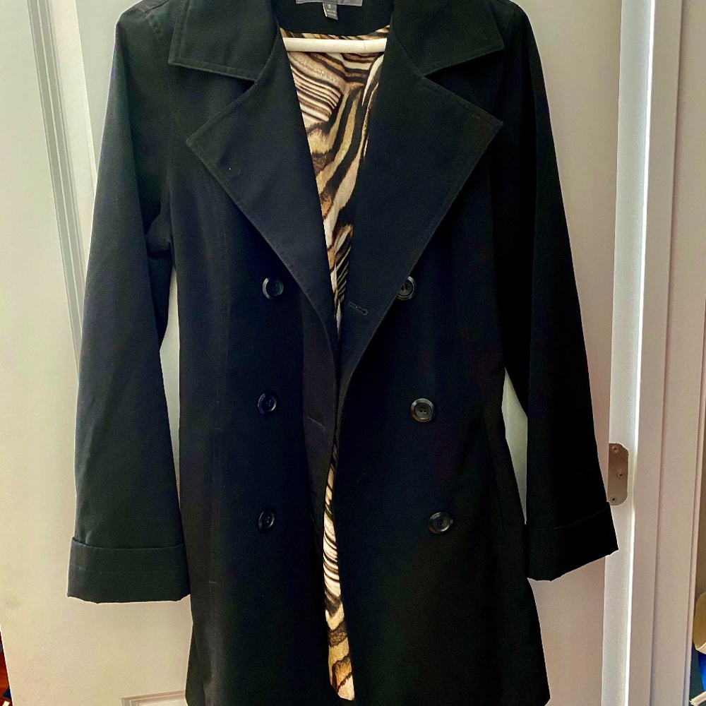 CLASSIC "LIZ CLAIBORNE" RAIN COAT